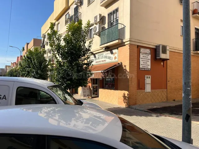 VENTA de Local en Camas — 3