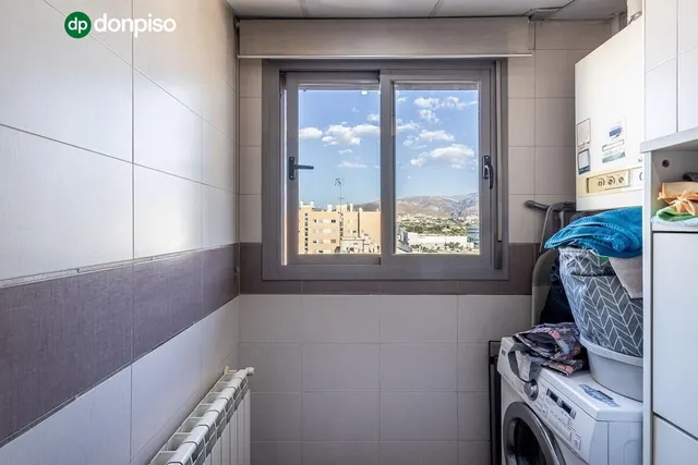 Ático dúplex en Campus de la Salud — 13