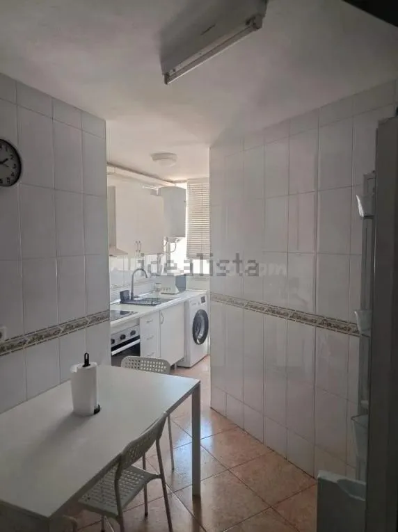 Se alquila Piso En Nueva Andalucía - foto 3