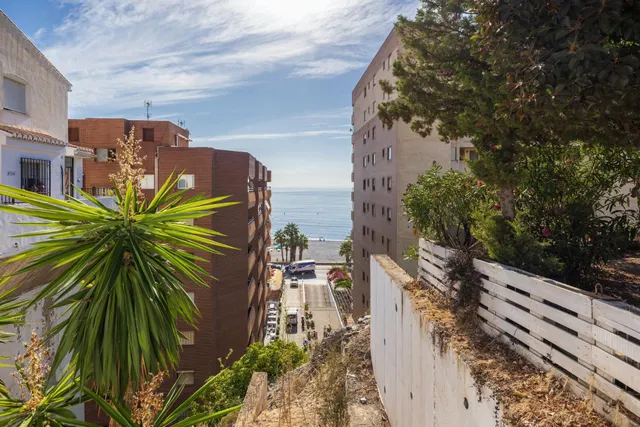 Dúplex de 4 dormitorios con vistas al mar, terraza y piscina en Velilla-Taramay — 45