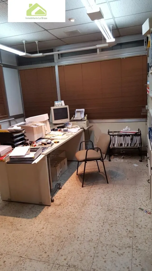 VENTA  DE LOCAL EN ZONA LA VAGUADA — 6
