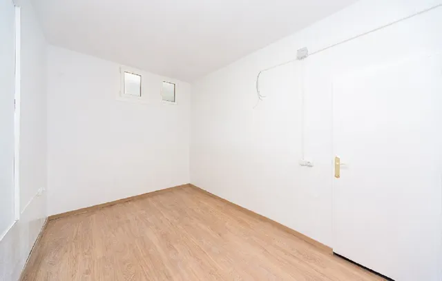 Piso planta -1 Sotano en Calle Natzaret, Barcelona — 22