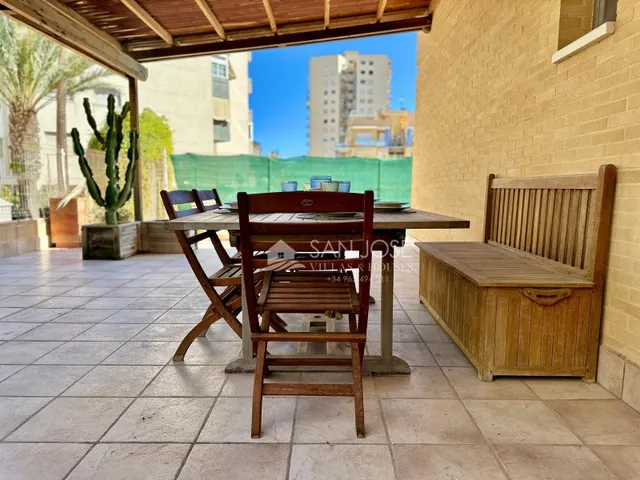 INMOBILIARIA SAN JOSE VENDE BONITO BAJO A ESCASOS 2 MINUTOS DE LA PLAYA DE MUCHAVISTA-EL CAMPELLO — 32