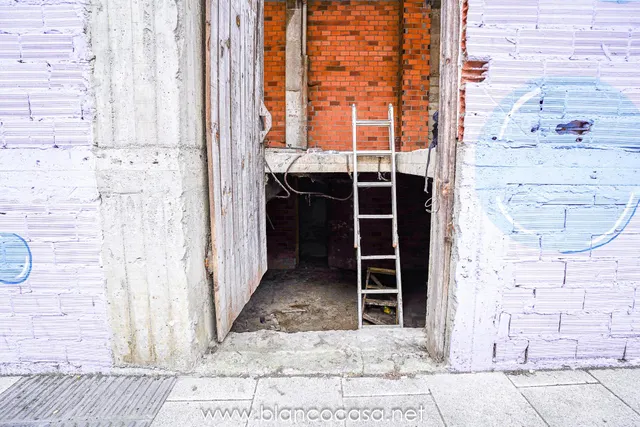 ! Bajo y Sótano en Venta en Calle Xílgaro - Carballo — 15