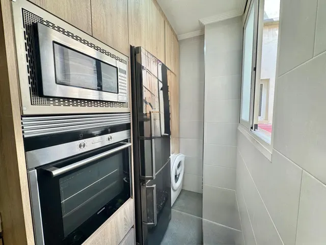 Impresionante Piso Seminuevo en Orihuela, con balcón, muy luminoso.. en zona Espeñetas  ¡Tu Nuevo Hogar Te Espera! — 22