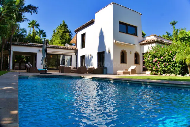 Chalet 5 habitaciones 540m² en venta - Marbella - foto 2