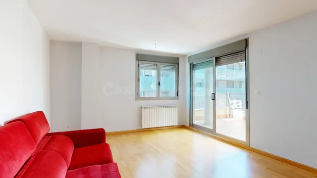 CUARTE DE HUERVA: 78 m2 útiles, dos dormitorios, dos baños,  - foto 2