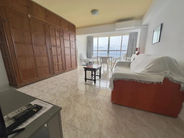 FABULOSO APARTAMENTO EN 1ª LINEA DE LEVANTE — 7