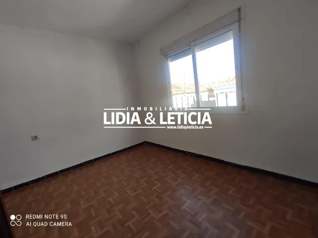 ESPECTACULAR CASA EN PABLO VI! UNA DE LAS ZONAS MÁS DEMANDADAS DE ALCALÁ DE GUADAIRA!! — 11