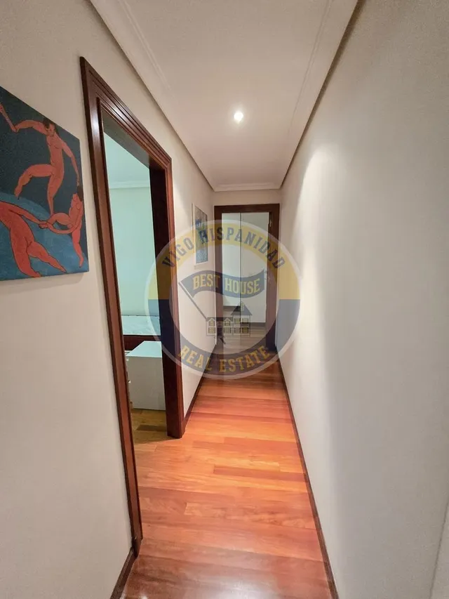 HISPANIDAD 2 DORMITORIOS 2 BAÑOS CON GARAJE Y TRASTERO — 28