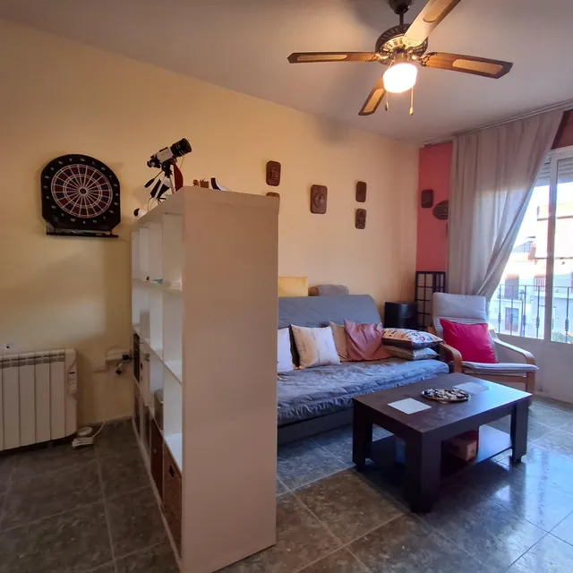 VIVE EN EL CENTRO: PISO CON ENCANTO EN LA PLAZA — 21