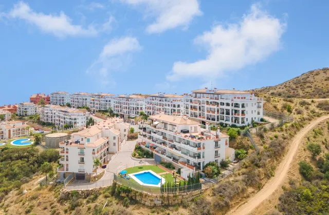Apartamento 2 habitaciones 81m² en venta - Riviera del sol