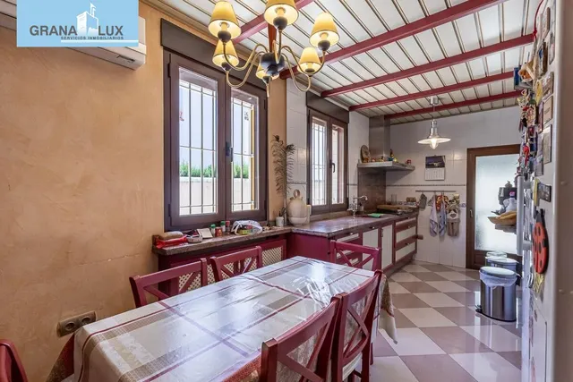 Chalet Exclusivo en Camino Bajo de Huétor — 8