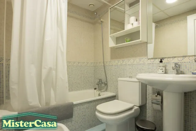 EXCLUSIVA Atico-duplex en zona centro con Terraza + Garaje — 28