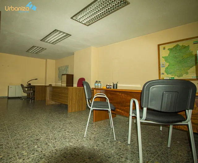 OFICINA CASCO ANTIGUO BADAJOZ — 8