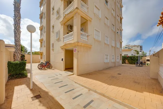 Apartamento 2 habitaciones 61m² en venta - Parque las naciones — 36