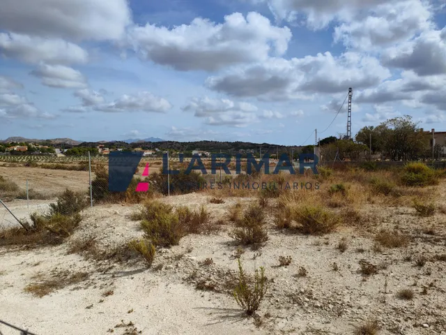 ¡EXCELENTE OPORTUNIDAD!   Terreno en El Moralet (Alicante) — 20