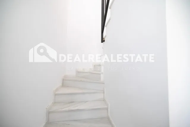 Piso 2 habitaciones 87m² en venta - Torre de la Reina - foto 2