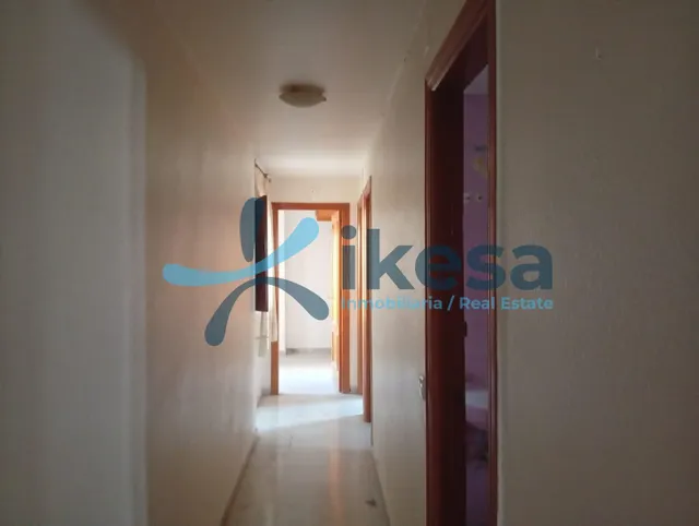 Oportunidad Única: Amplio Apartamento en Aguadulce, Almería — 18