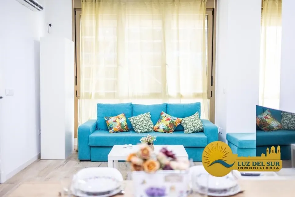 PRECIOSO APARTAMENTO A 50 METROS DE LA PLAYA
