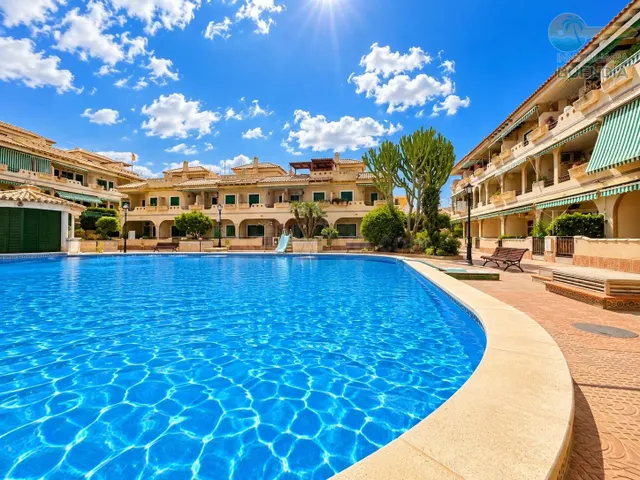 EXCLUSIVO ÁTICO EN BAHÍA, PUERTO DE MAZARRÓN - foto 2