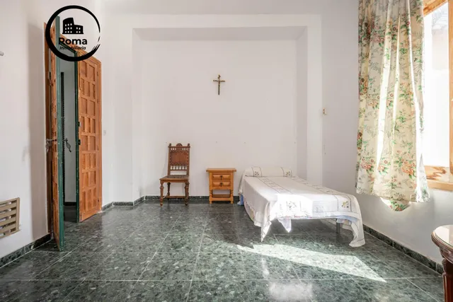 Gran piso señorial en el corazón de Almuñecar — 38