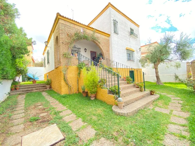 Chalet independiente en zona Arco Norte - foto 3