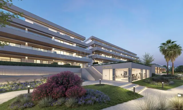 ÁTICO OBRA NUEVA EN ESTEPONA - foto 2