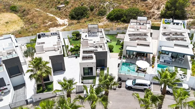 Villa 5 habitaciones 200m² en venta - Bellavista — 50