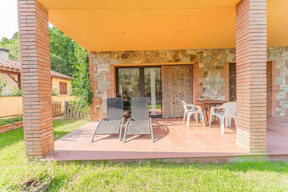 Casa 3 habitaciones 222m² en venta - Pirineo de girona