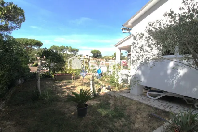Bonita casa con 2 viviendas ! — 34