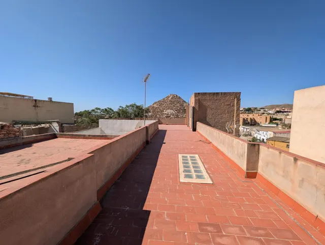 Se vende casa de dos plantas en Vera pueblo — 21