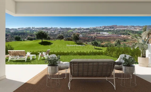Venta de casa adosada con tres dormitorios en Mijas Costa, M - foto 3