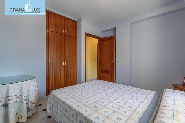 Piso con garaje y trastero en Almuñecar — 13