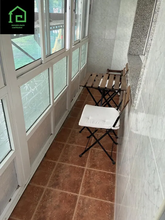 PISO CON TRASTERO CERCA DEL CENTRO COMERCIAL — 24