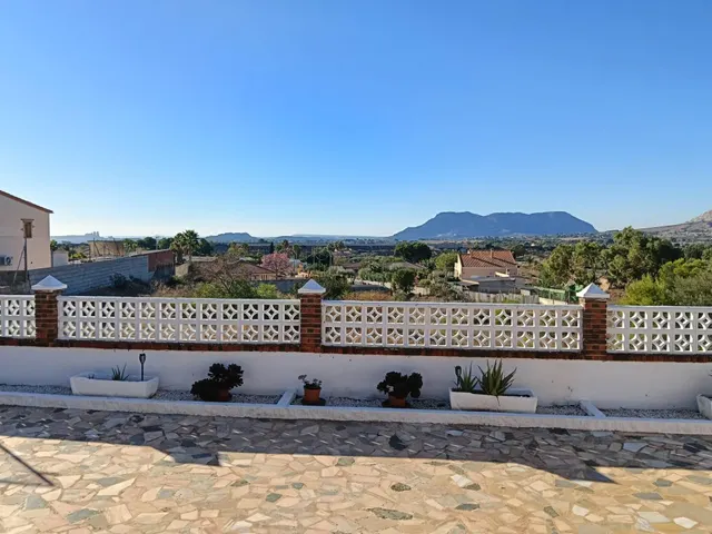 SE VENDE Espectacular Chalet en la Costa Blanca - Alicante / ZONA MORALET — 27