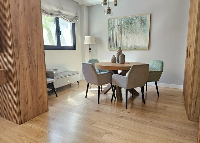 Vivienda unifamiliar pareada en urbanización de 18 vecinos, de 2019, con 230 m2 construidos, 200 m2 de jardín y piscina comunitaria, ubicada en la mejor zona de Córdoba — 26