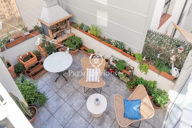 Casa con terraza en Les Casernes - foto 2