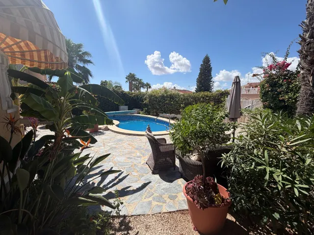 Villa 3 habitaciones 115m² en venta - Pueblo 5 — 10