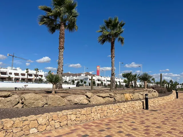 Bungalow en el último piso a dos pasos del mar — 10