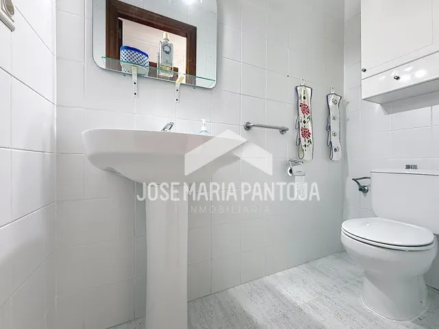 Adosado cuatro dormitorios con sótano y buhardilla — 11
