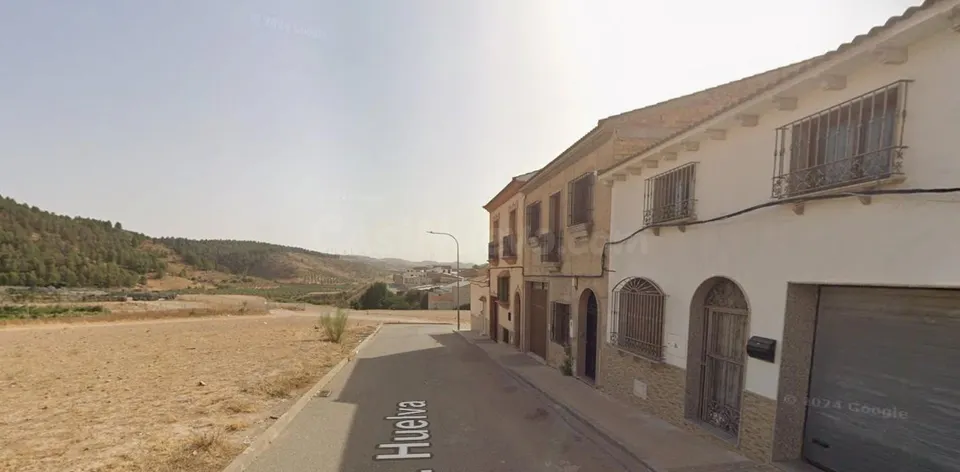 CASA EN MARTIN DE LA JARA