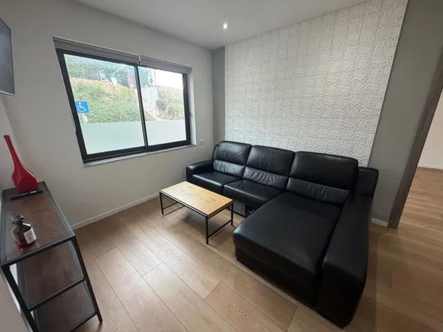 Local comercial 106m² en venta - Centre — 23