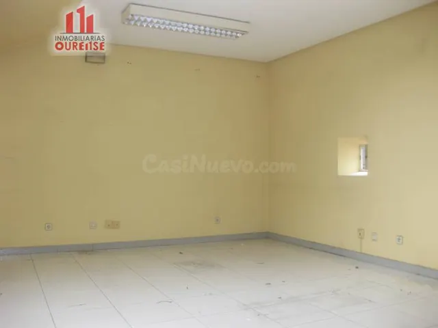 OFICINA EN EL CENTRO DE OURENSE EN PLENA ZONA COMERCIAL — 3