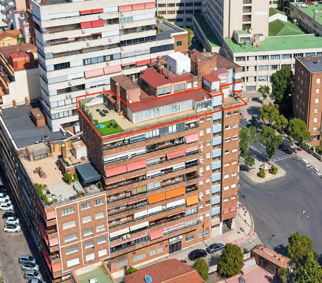 Atico Planta 10 360 Grados Segregable — 42