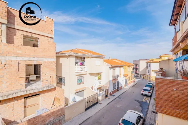 Piso 2 habitaciones 75m² en venta - A la Salida de las Gabias — 35