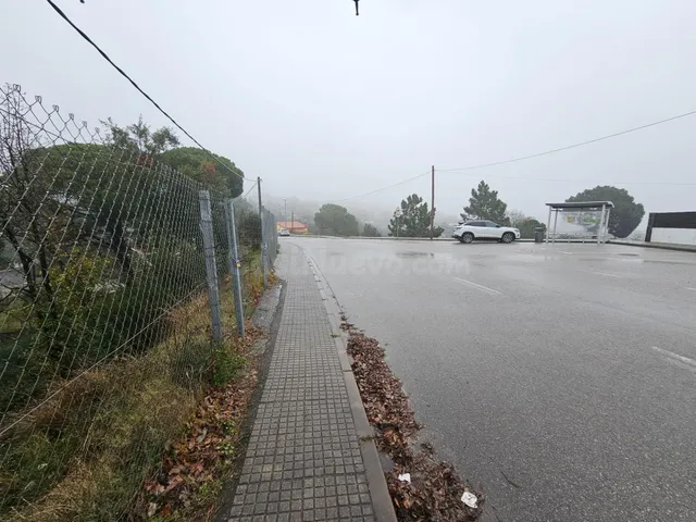 Amplia parcela en Can Fornaca - Riudarenes - foto 3