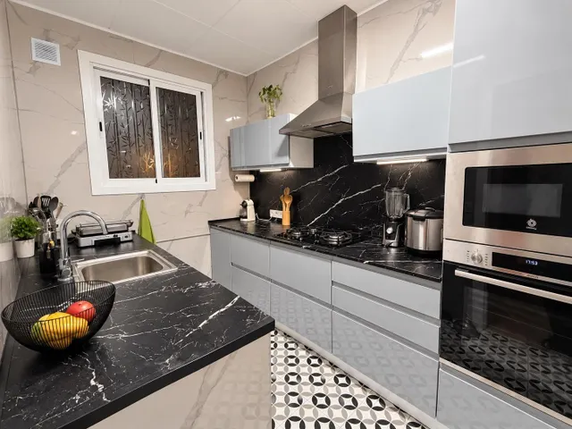 VENTA PISO EN BARCELONA ZONA LA SALUT 3 habitaciones, TERRAZA Y ASCENSOR!! — 8