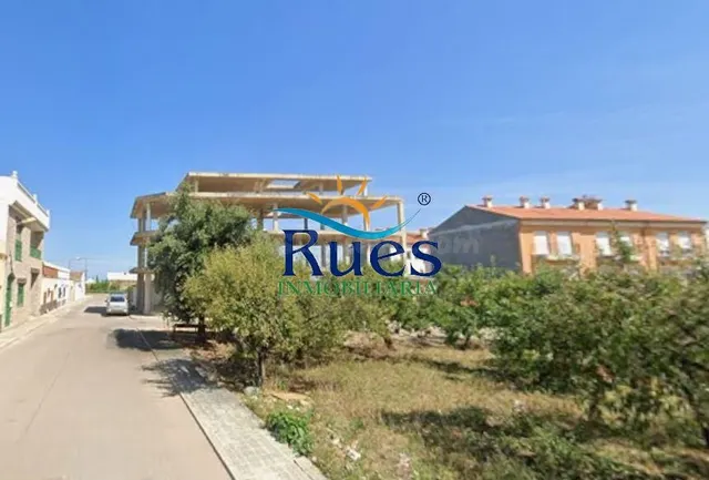 Edificio en construcción en Ribera de Cabanes - foto 5