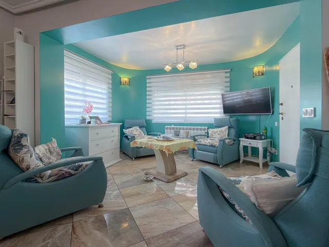 Fantastico chalet con piscina propia, ideal para familias — 11